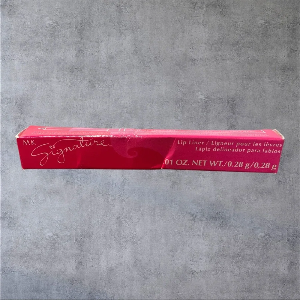 Mary Kay MK Signature Lip Liner Neutral 0.01oz New Mechanical‎ Pencil